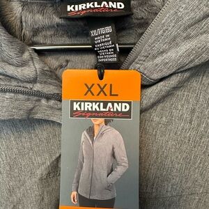 Kirkland Signature Gray Women's Softshell Jacket with Super Soft Interior